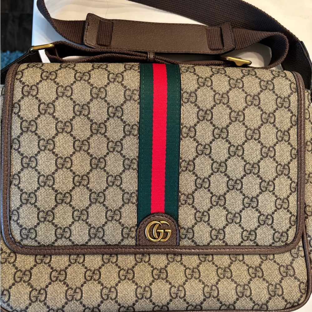 Gucci Brown GG Canvas Messenger Bag with Green and Red Web - Picture 2 of 9